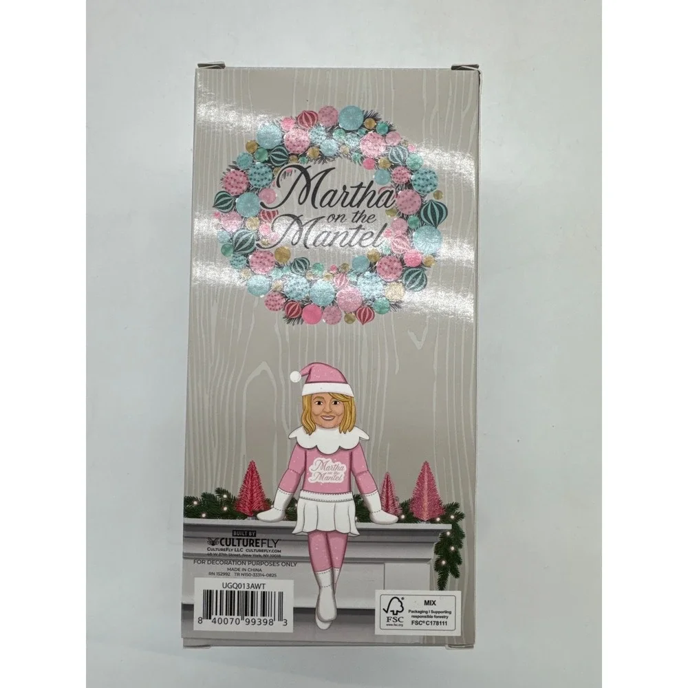 New 2025 Martha on the Mantel Martha Stewart Bobblehead Figure‎